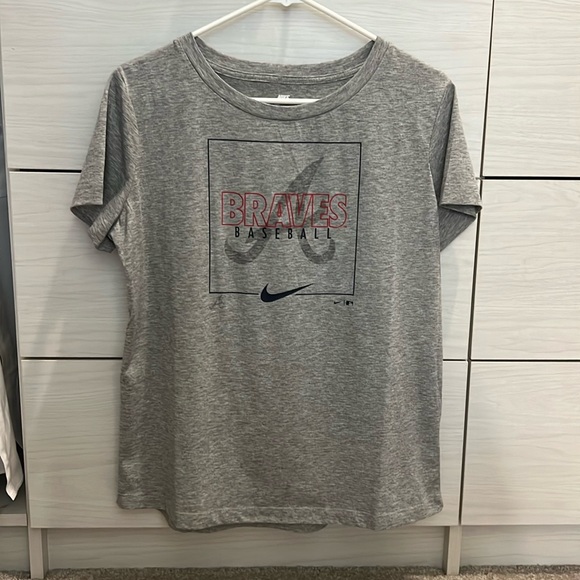 Atlanta Braves Nike Shirt - Picture 1 of 4